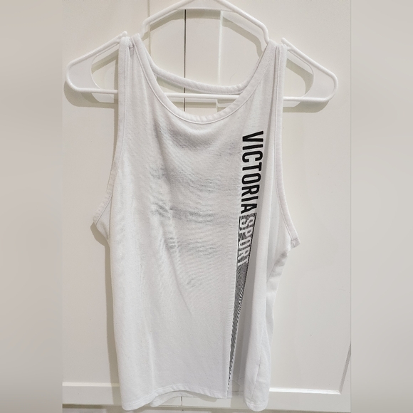 Victoria's Sport White work out tank - Picture 1 of 3